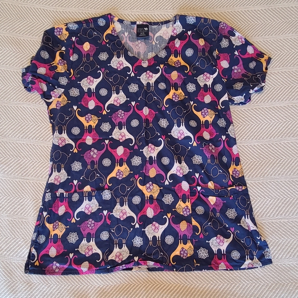 Zoe & Chloe Elephant Scrub Top